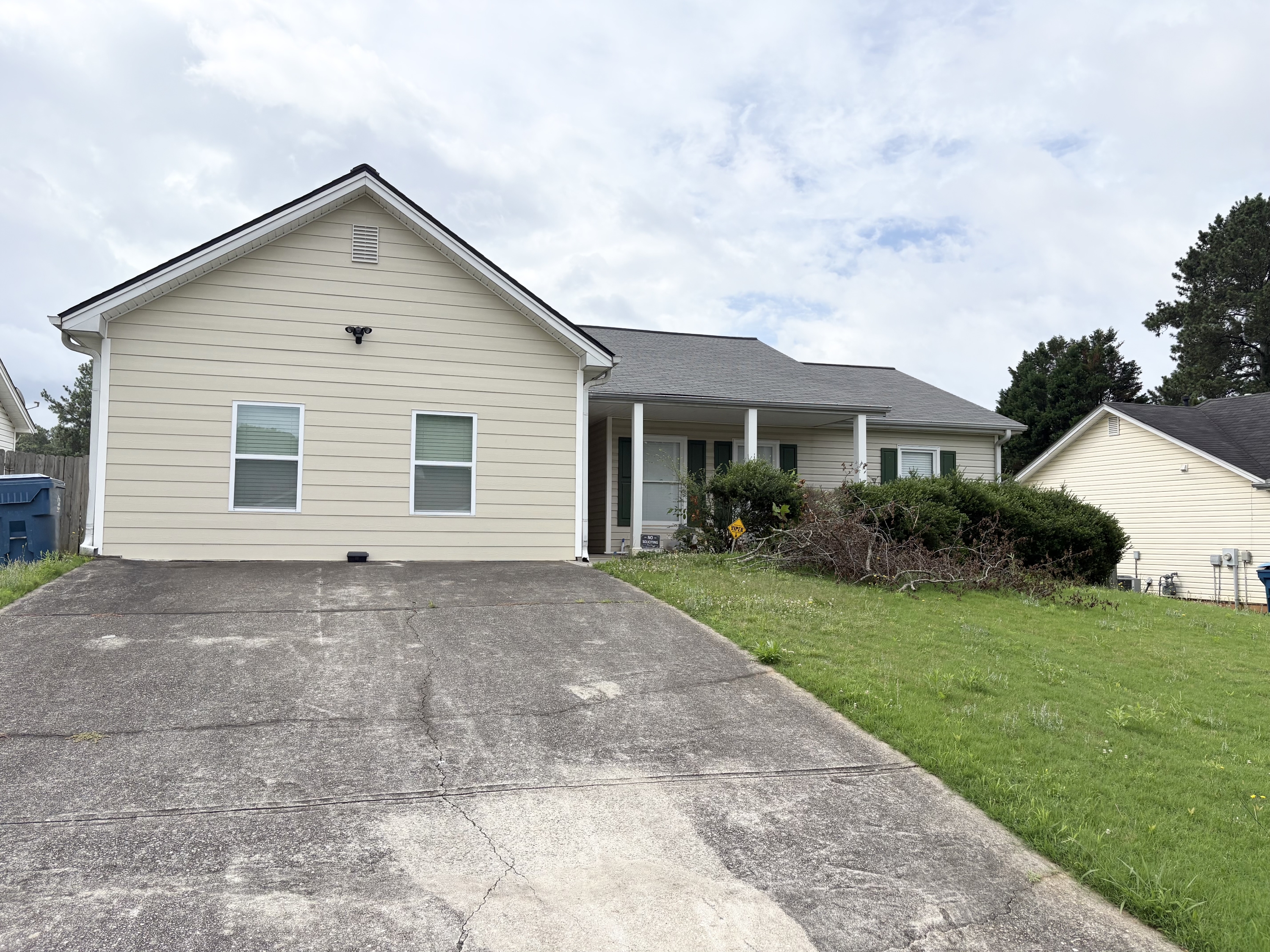 2464 Morning Glory Lane Northwest